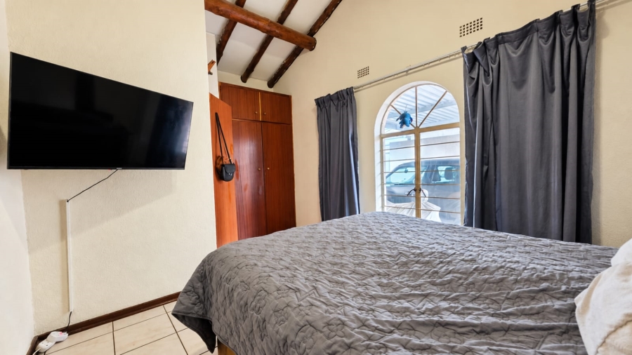 6 Bedroom Property for Sale in Randhart Gauteng