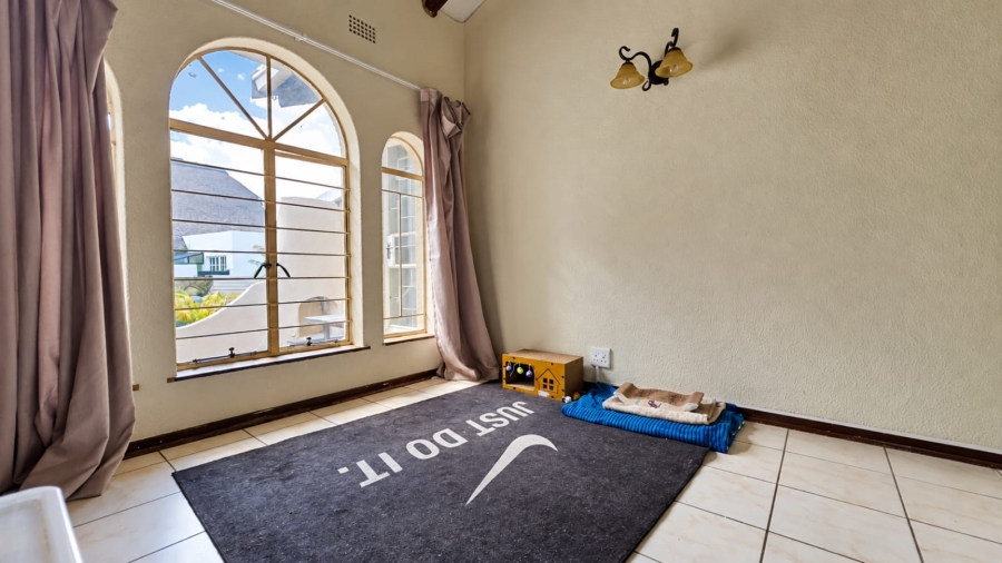 6 Bedroom Property for Sale in Randhart Gauteng