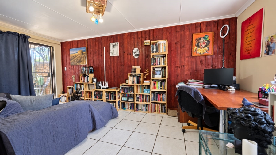 6 Bedroom Property for Sale in Randhart Gauteng