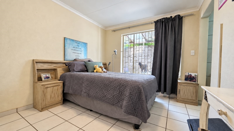 6 Bedroom Property for Sale in Randhart Gauteng