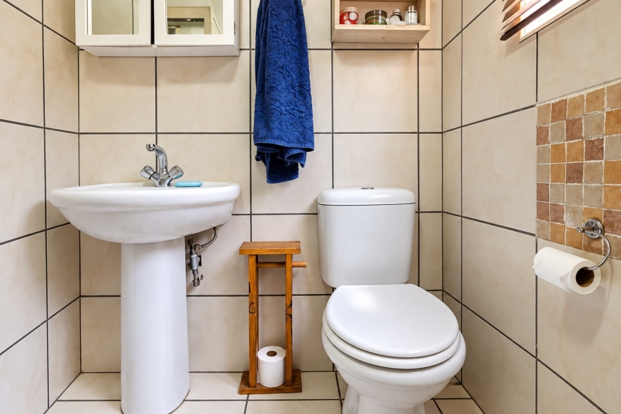 6 Bedroom Property for Sale in Randhart Gauteng