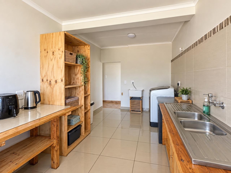 4 Bedroom Property for Sale in Garsfontein Gauteng