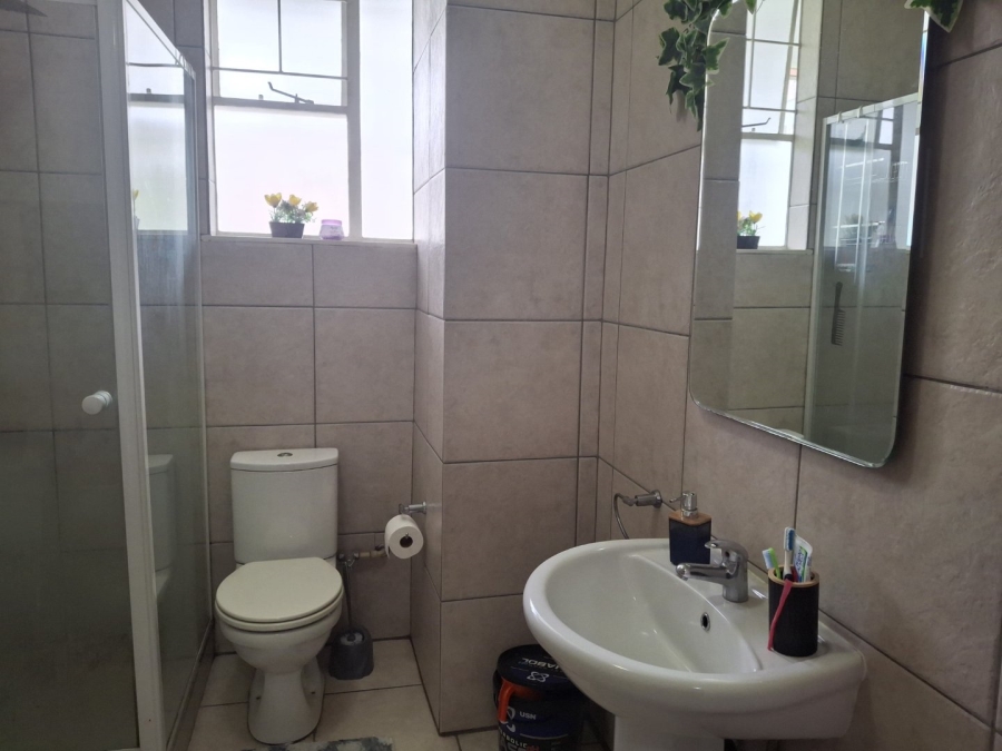 2 Bedroom Property for Sale in Sandown Gauteng