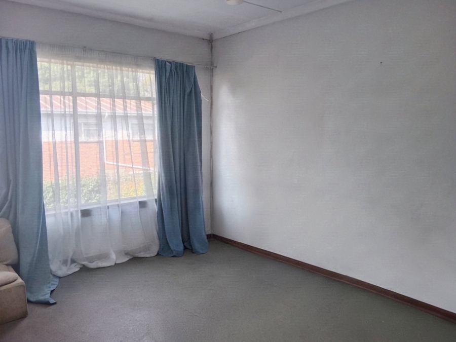 To Let 2 Bedroom Property for Rent in Lyndhurst Gauteng