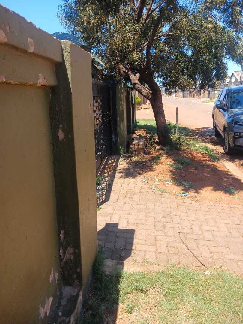 3 Bedroom Property for Sale in Akasia Gauteng