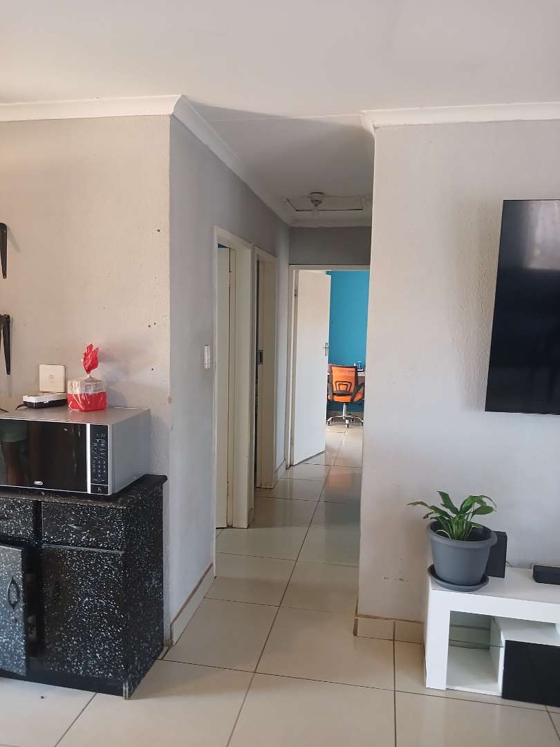 3 Bedroom Property for Sale in Akasia Gauteng