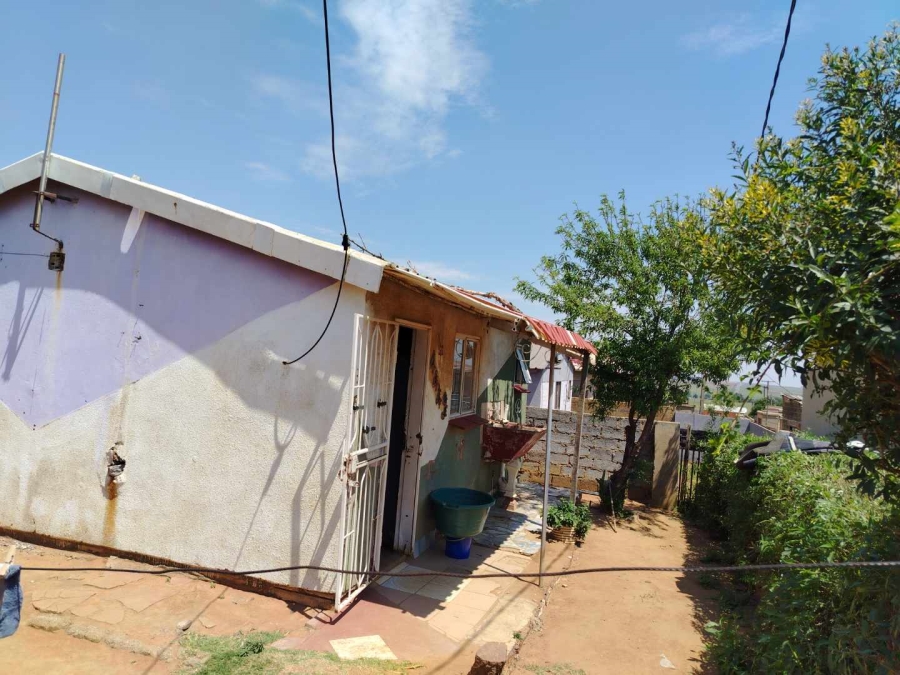 1 Bedroom Property for Sale in Duduza Gauteng