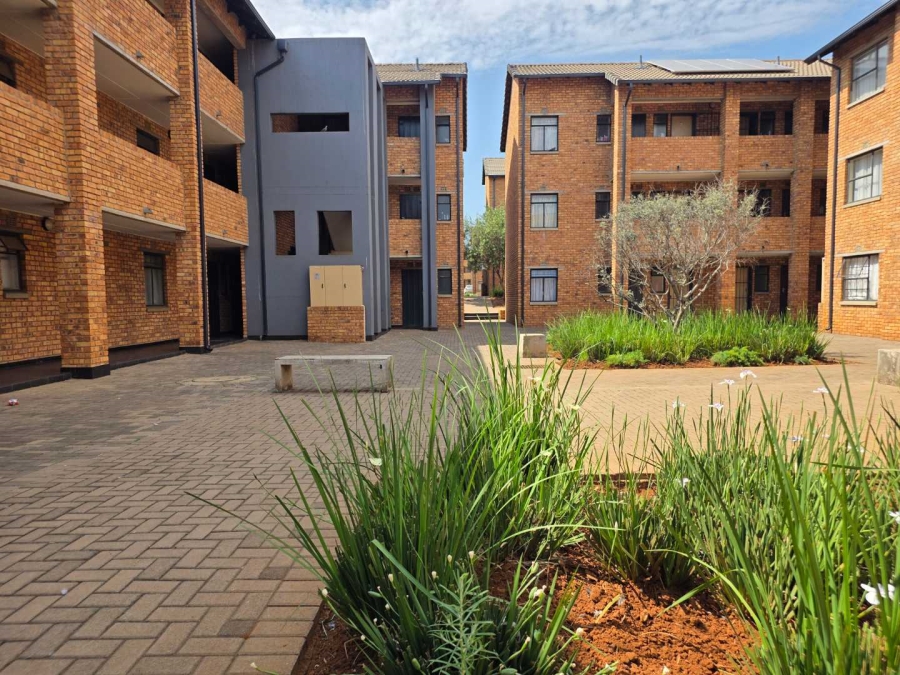2 Bedroom Property for Sale in Sky City Gauteng