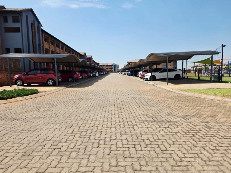 2 Bedroom Property for Sale in Sky City Gauteng