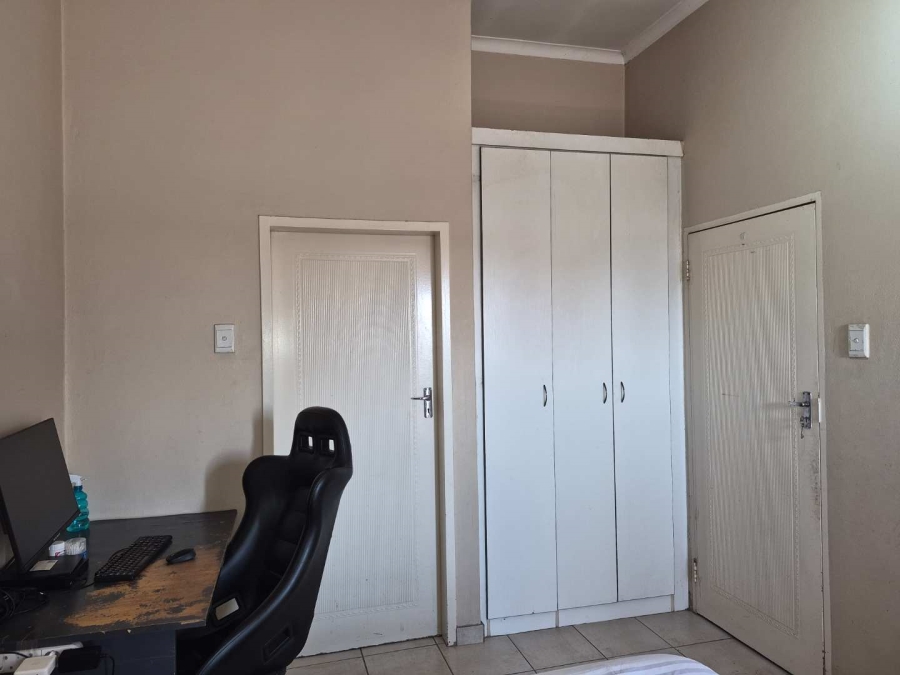 1 Bedroom Property for Sale in Norkem Park Ext 2 Gauteng