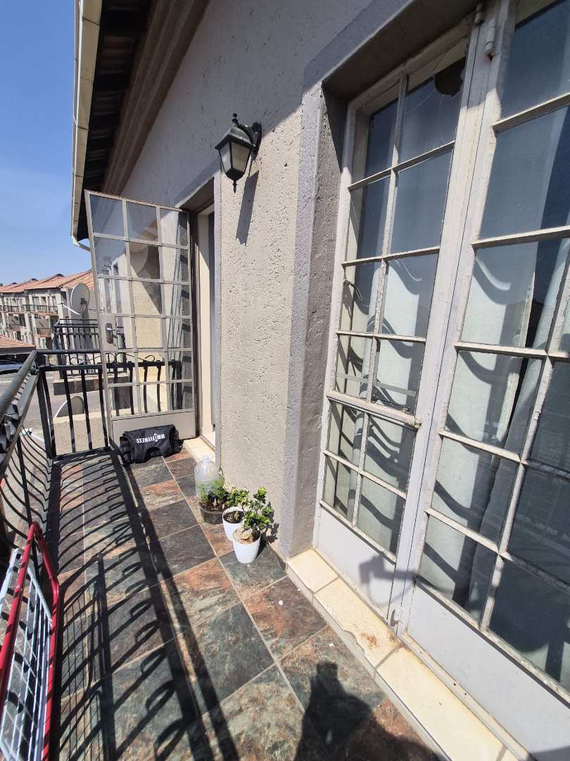 1 Bedroom Property for Sale in Norkem Park Ext 2 Gauteng