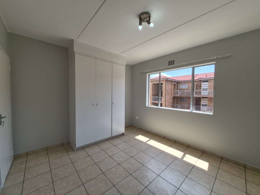 2 Bedroom Property for Sale in Edenvale Gauteng