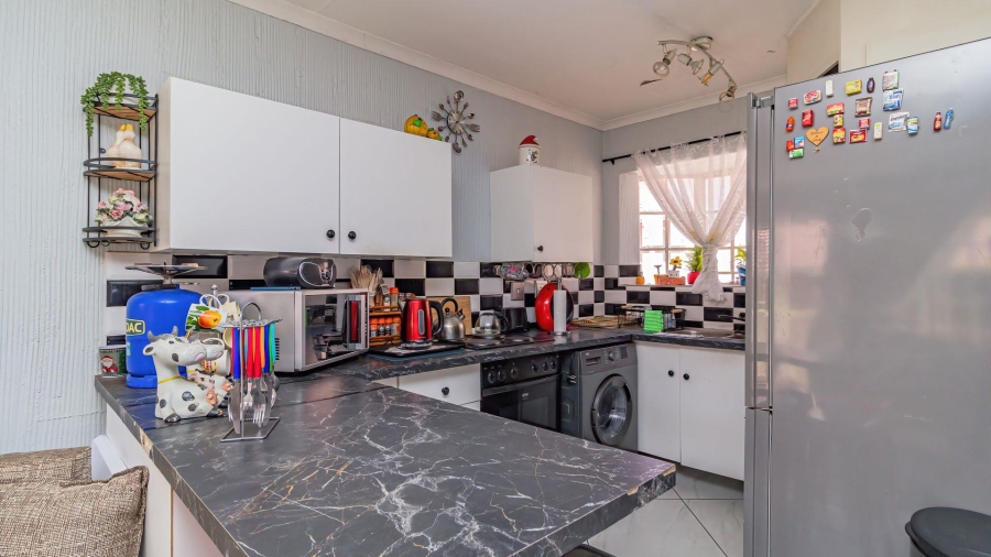2 Bedroom Property for Sale in Norkem Park Gauteng