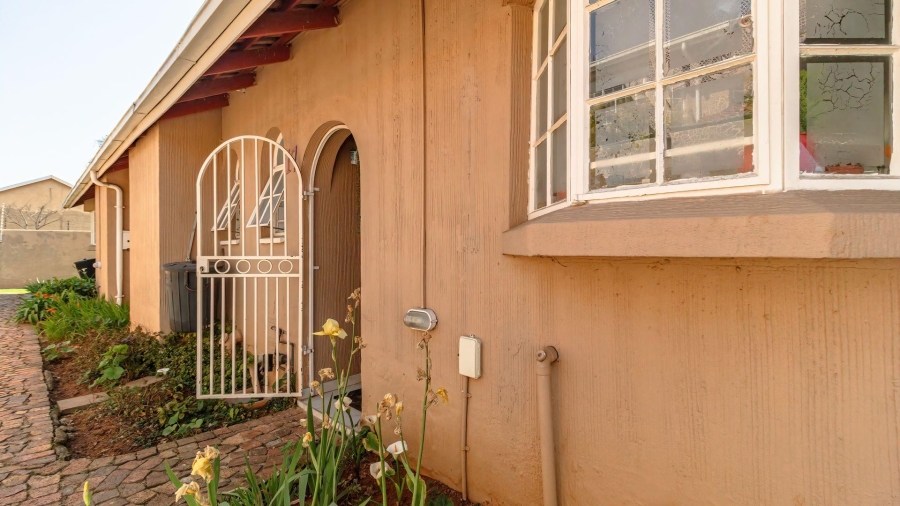 2 Bedroom Property for Sale in Norkem Park Gauteng