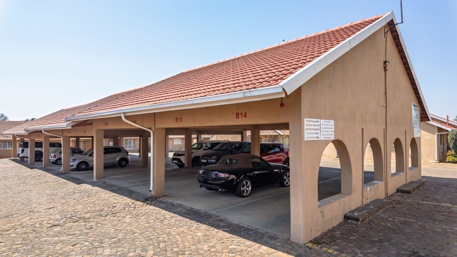2 Bedroom Property for Sale in Norkem Park Gauteng