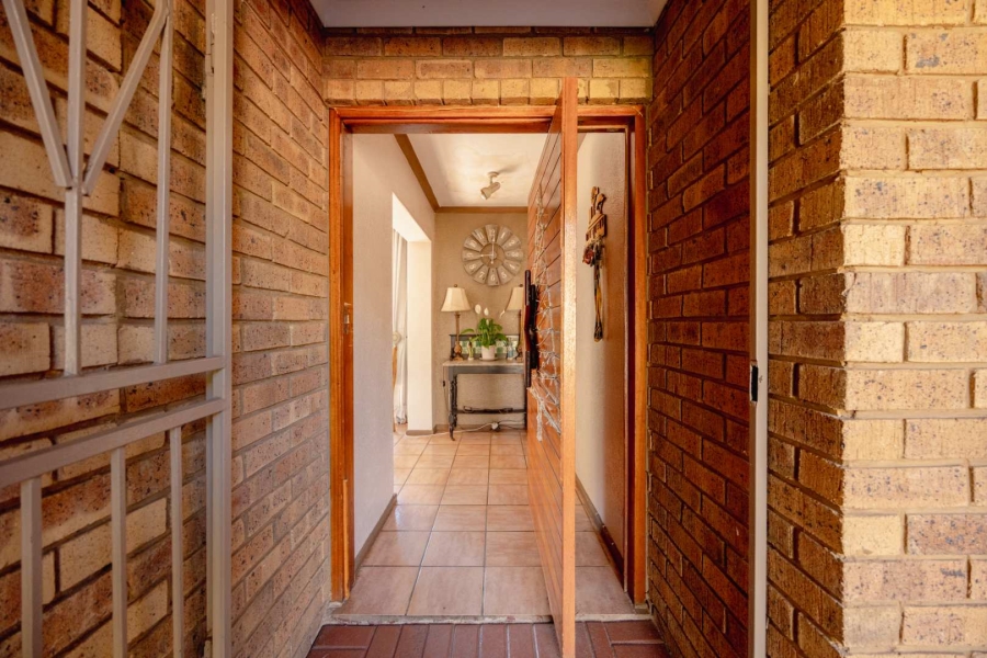3 Bedroom Property for Sale in Moreleta Park Gauteng