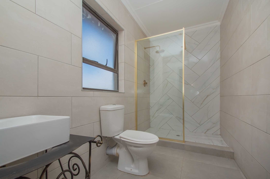 3 Bedroom Property for Sale in Roodekrans Gauteng