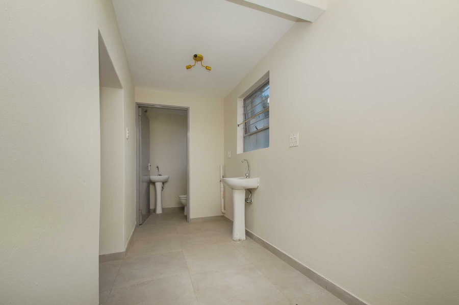 3 Bedroom Property for Sale in Roodekrans Gauteng