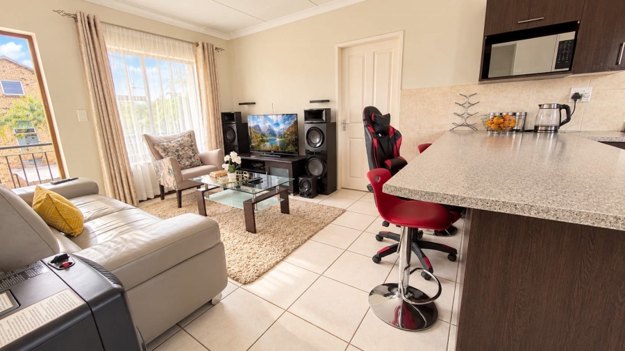 2 Bedroom Property for Sale in Honeypark Gauteng