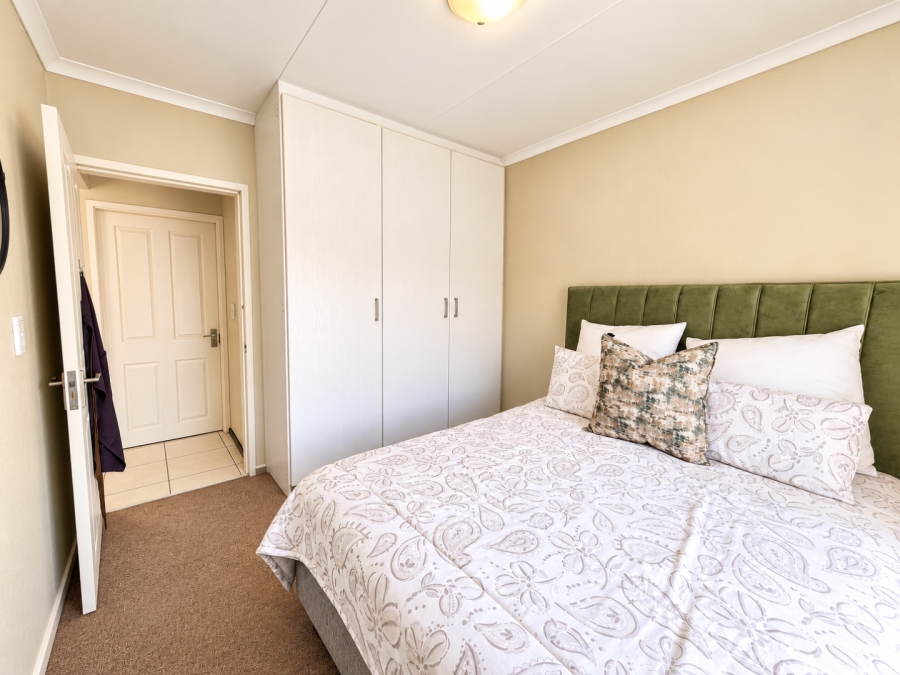 2 Bedroom Property for Sale in Honeypark Gauteng