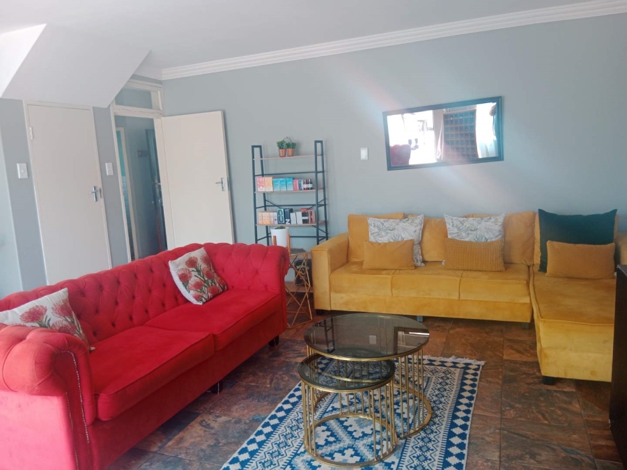 To Let 3 Bedroom Property for Rent in Corlett Gardens Gauteng
