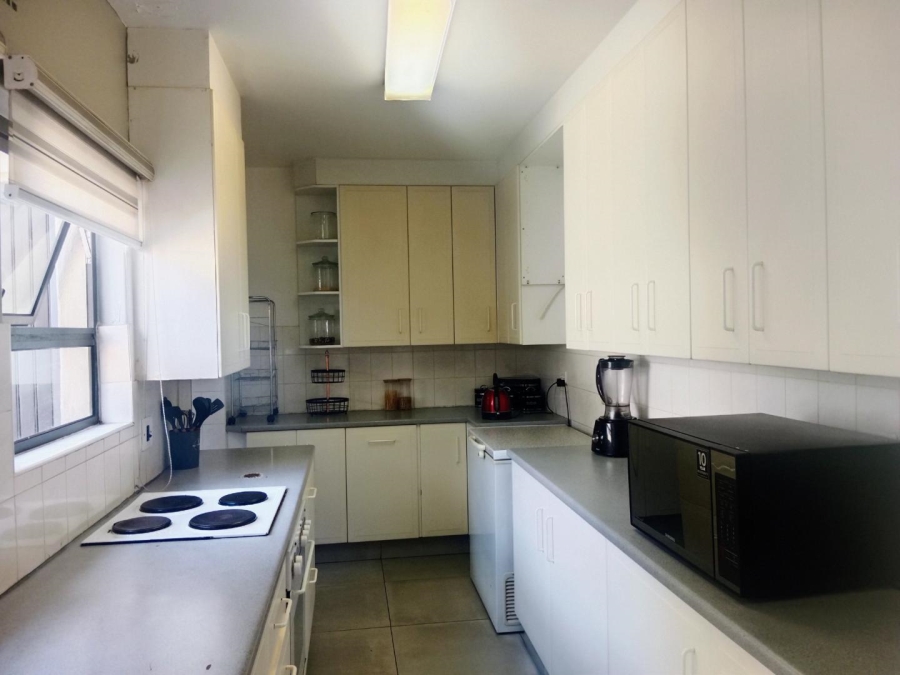 To Let 3 Bedroom Property for Rent in Corlett Gardens Gauteng