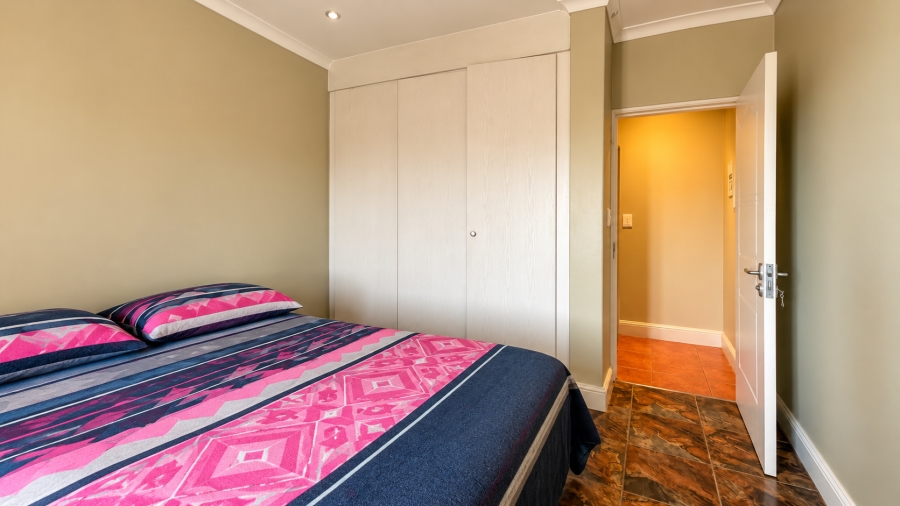 1 Bedroom Property for Sale in The Gardens Gauteng