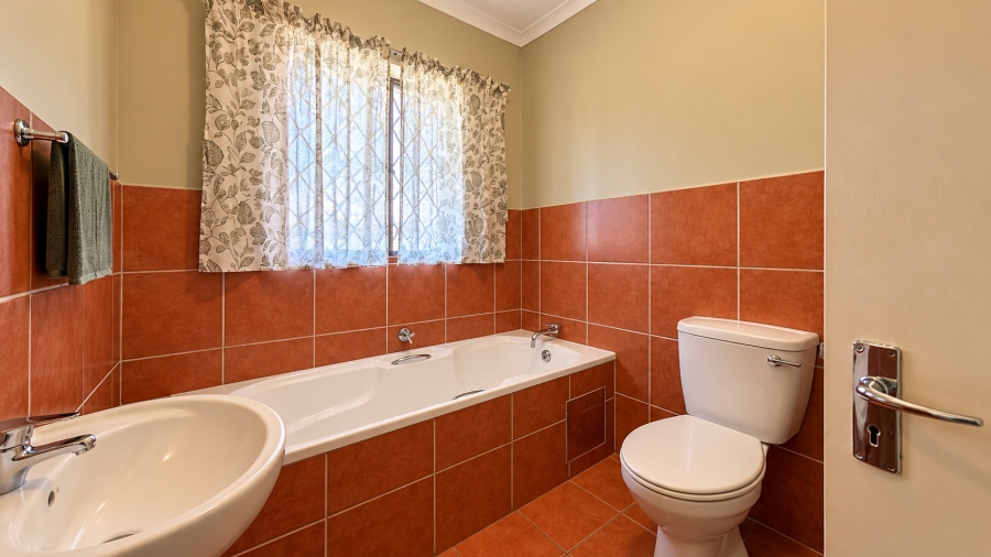 1 Bedroom Property for Sale in The Gardens Gauteng