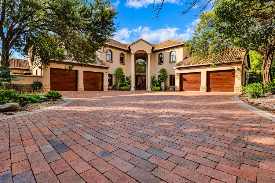 4 Bedroom Property for Sale in Cornwall Hill Gauteng