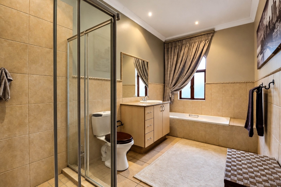 4 Bedroom Property for Sale in Cornwall Hill Gauteng