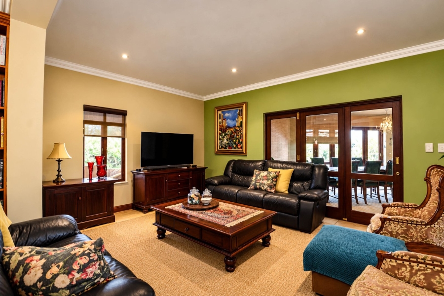 4 Bedroom Property for Sale in Cornwall Hill Gauteng