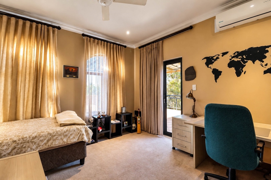 4 Bedroom Property for Sale in Cornwall Hill Gauteng