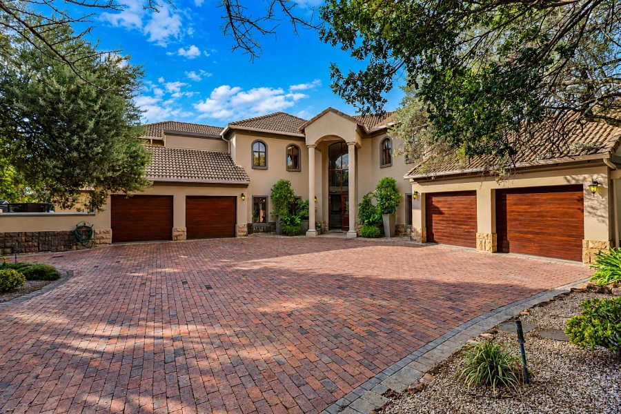 4 Bedroom Property for Sale in Cornwall Hill Gauteng