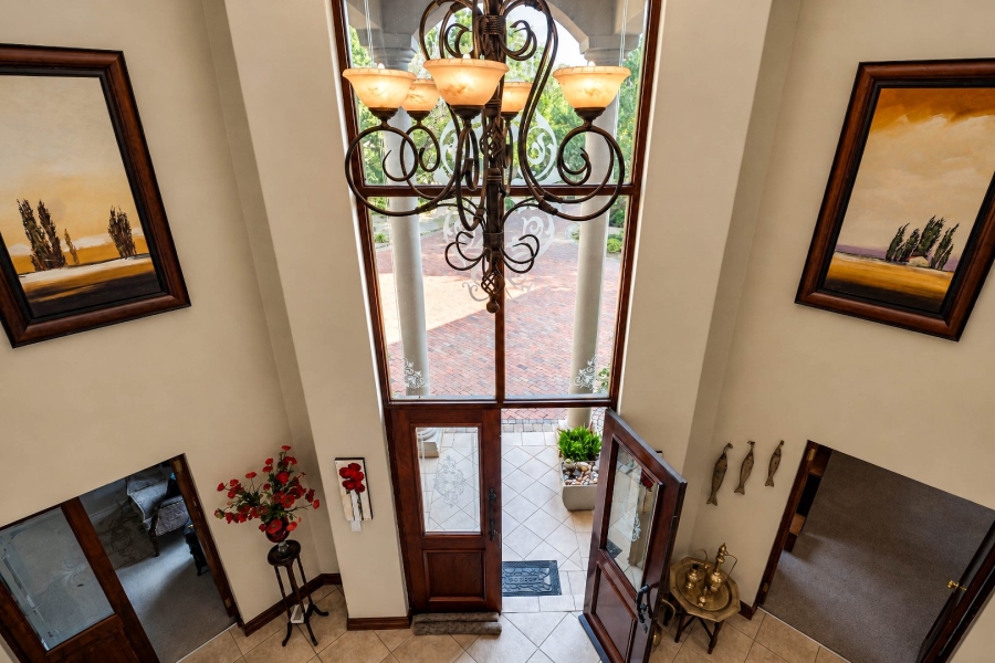 4 Bedroom Property for Sale in Cornwall Hill Gauteng