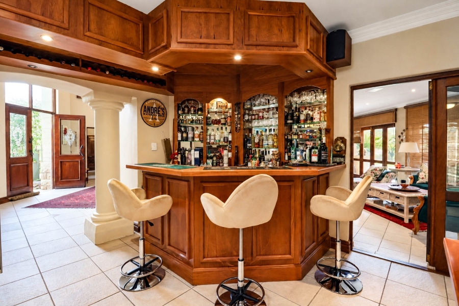 4 Bedroom Property for Sale in Cornwall Hill Gauteng