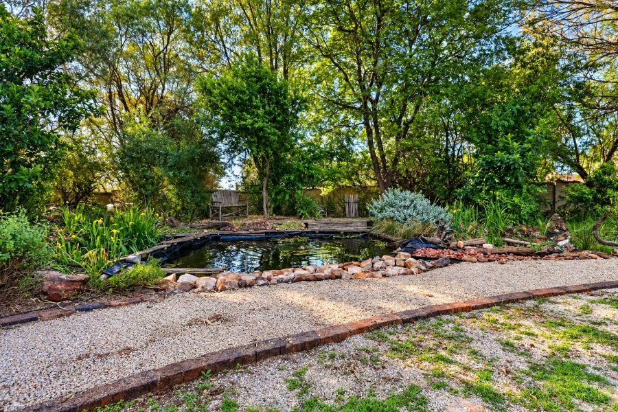 4 Bedroom Property for Sale in Cornwall Hill Gauteng