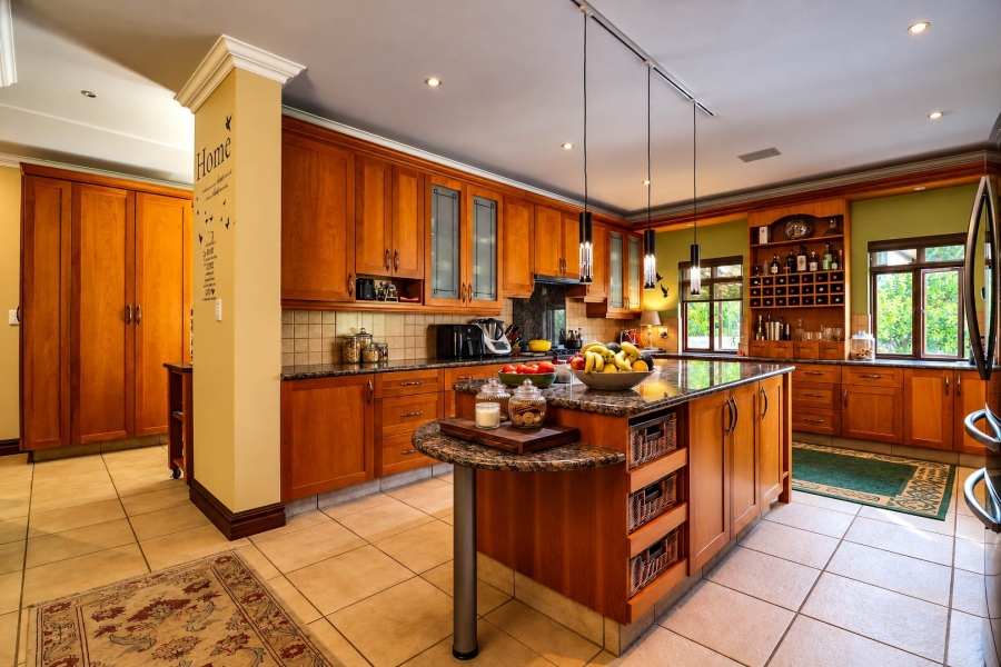 4 Bedroom Property for Sale in Cornwall Hill Gauteng
