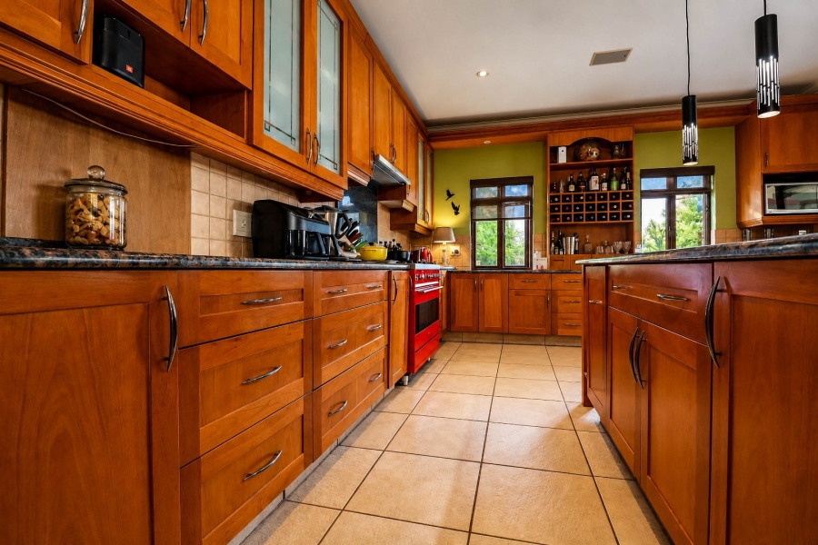4 Bedroom Property for Sale in Cornwall Hill Gauteng