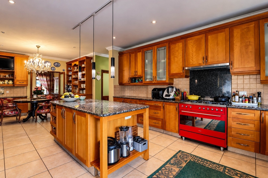 4 Bedroom Property for Sale in Cornwall Hill Gauteng