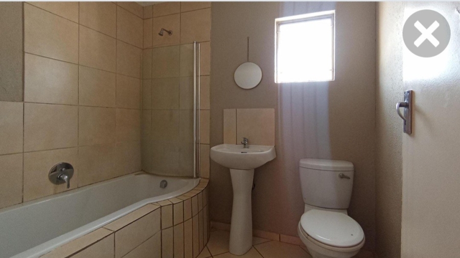 3 Bedroom Property for Sale in Akasia Gauteng