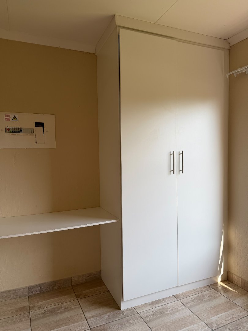 To Let 2 Bedroom Property for Rent in Honeydew Gauteng