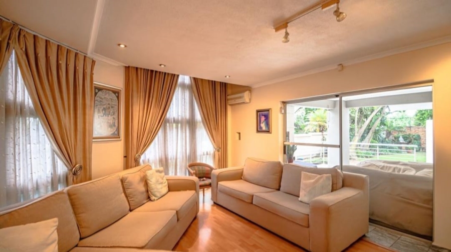 5 Bedroom Property for Sale in Kyalami Gauteng