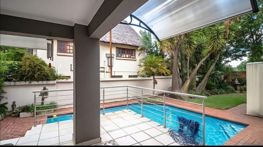 5 Bedroom Property for Sale in Kyalami Gauteng
