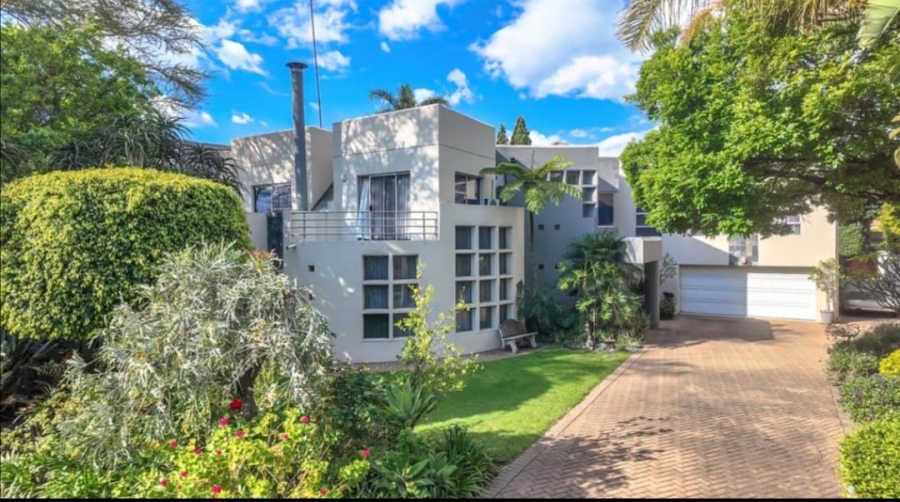 5 Bedroom Property for Sale in Kyalami Gauteng