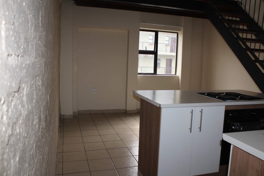 To Let 1 Bedroom Property for Rent in Die Hoewes Gauteng