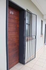 To Let 1 Bedroom Property for Rent in Die Hoewes Gauteng