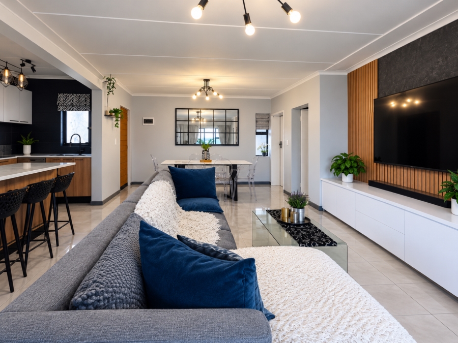 2 Bedroom Property for Sale in Modderfontein Gauteng