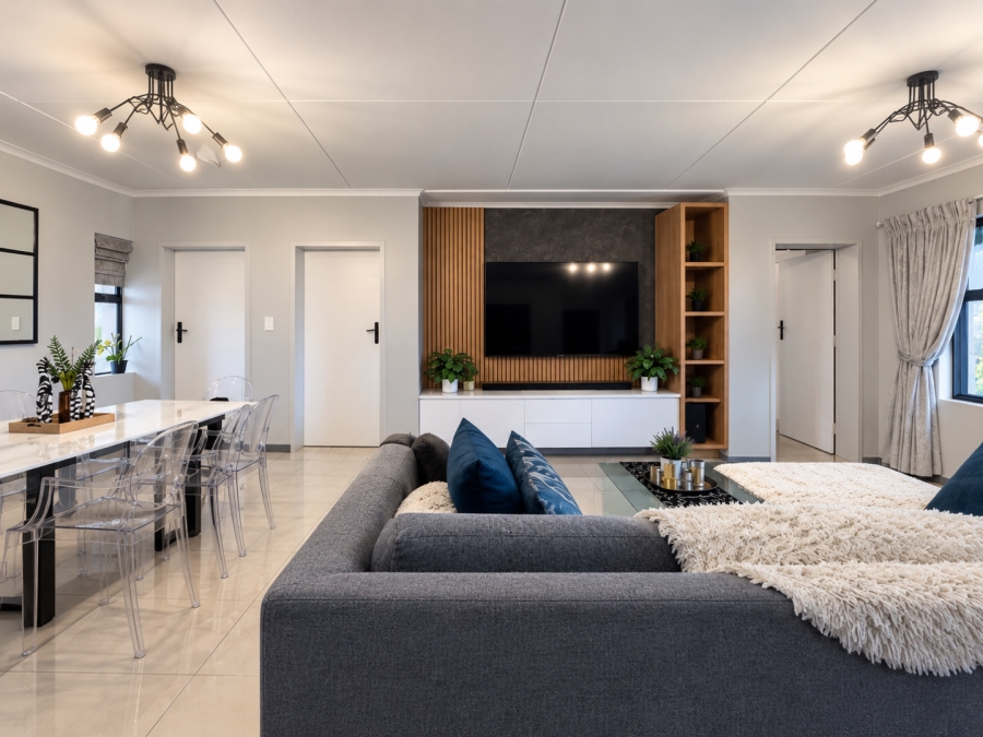 2 Bedroom Property for Sale in Modderfontein Gauteng