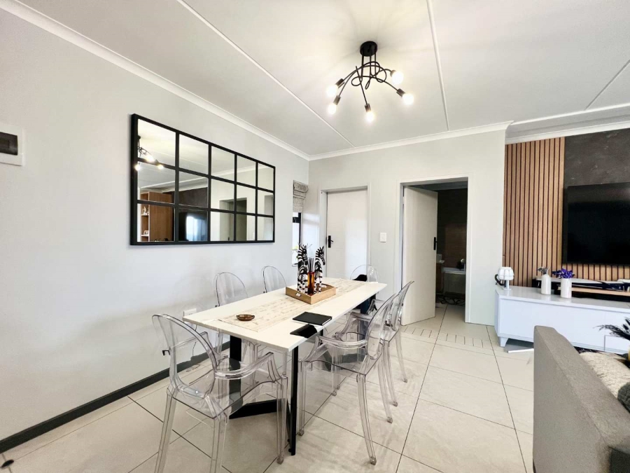 2 Bedroom Property for Sale in Modderfontein Gauteng