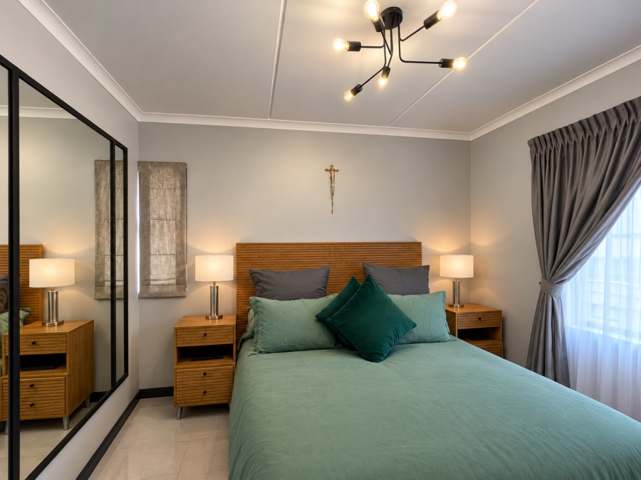 2 Bedroom Property for Sale in Modderfontein Gauteng